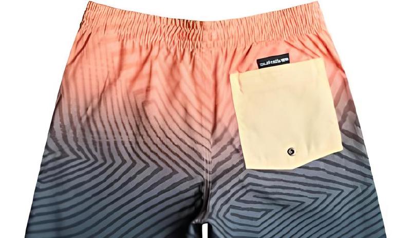 Imagen principal del artículo 'Las mejores bermudas para chicos en la playa: estilo, comodidad y diversión'