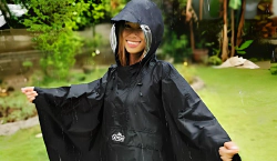 Imagen principal del artículo 'Las mejores chaquetas impermeables y gabardinas para hombre y mujer'