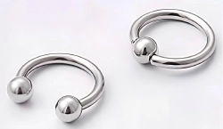 Imagen principal del artículo 'Las mejores herramientas para piercing de oreja y nariz'
