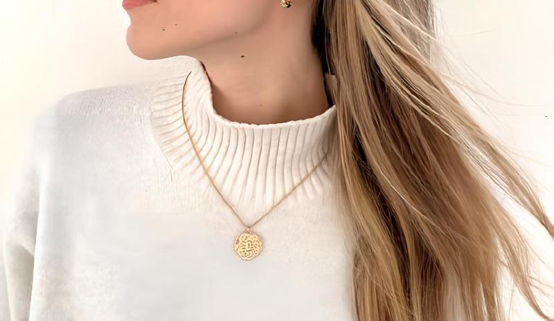 Imagen principal del artículo 'Las mejores opciones de collares para mujer: elegancia y estilo en cada detalle'