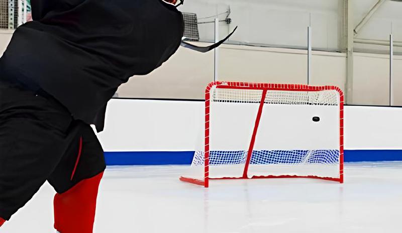 Imagen principal del artículo 'Las mejores porterías de hockey sobre hielo para entrenamiento y diversión'