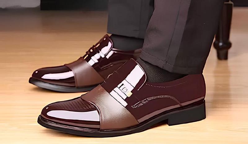 Imagen principal del artículo 'Las Mejores Zapatos de Uniforme para Hombres: Elegancia y Durabilidad'