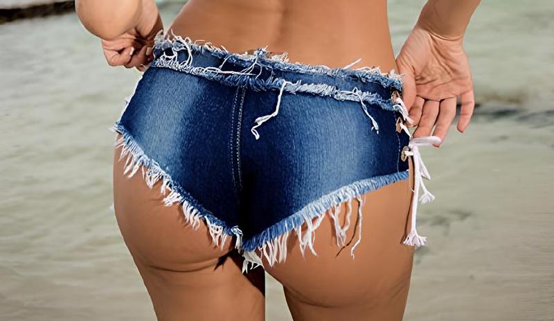 Imagen principal del artículo 'Los mejores Pantalones Cortos para Mujer Brillantes y Sexys'