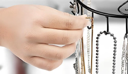 Imagen principal del artículo 'Los mejores soportes de joyas y bisutería para organizar tus accesorios'