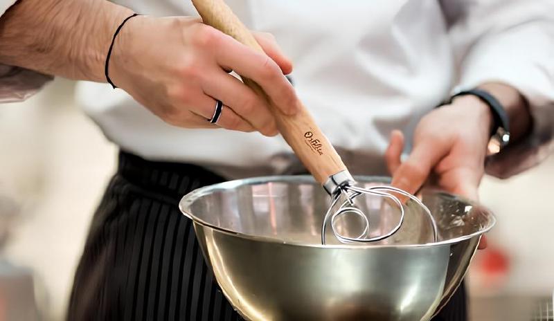 Imagen principal del artículo 'Los mejores batidores de varillas para tu cocina'